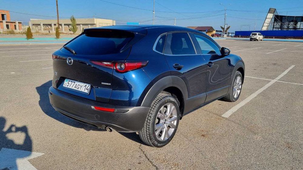 Mazda CX-30 кроссовер
