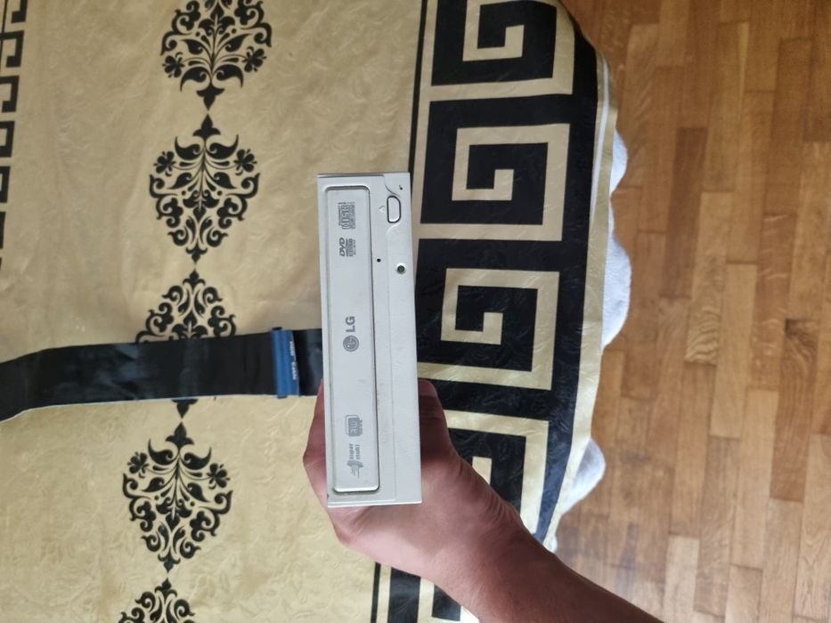 LG GSA-H10N оптично устройство