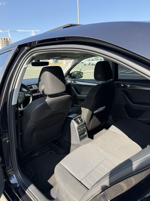 Skoda Octavia 2017 Facelift DSG • LED • Navi • Pilot Automat • Foarte Întreținută