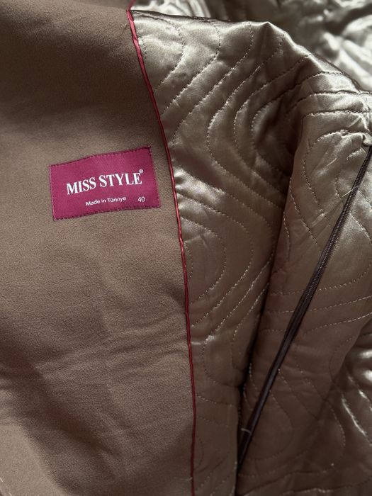 Пальто  46-48 рр