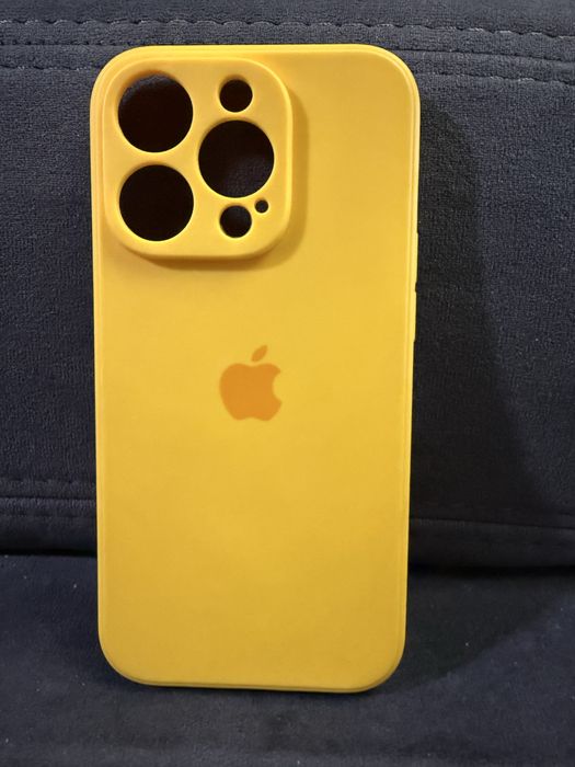 Чехлы на iPhone 14 Pro