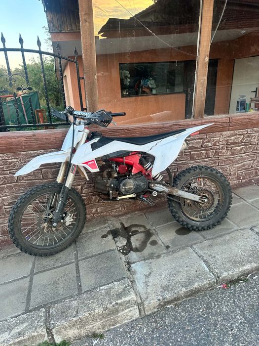 Продава се телстар 125cc