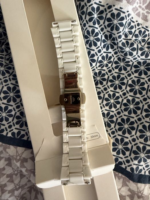 Смарт часовник Huawei Watch GT3 PRO, 43 mm, Ceramic Strap, White