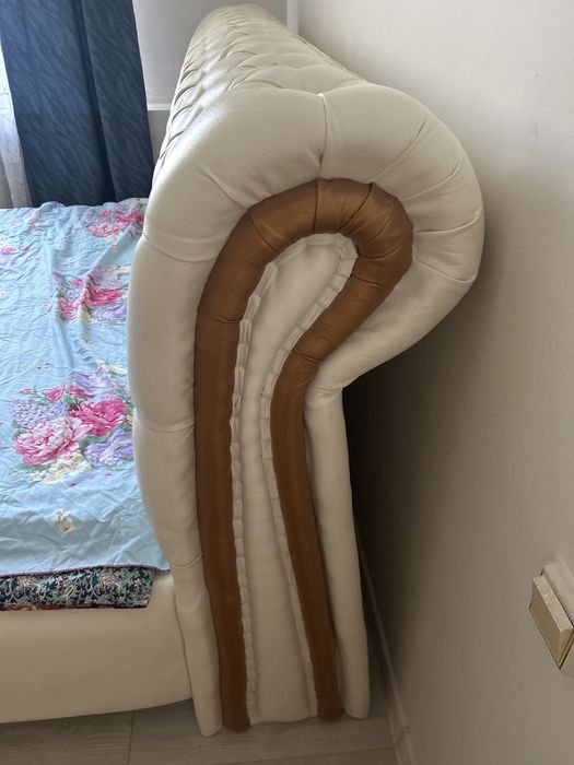 Двухспальная кровать продам