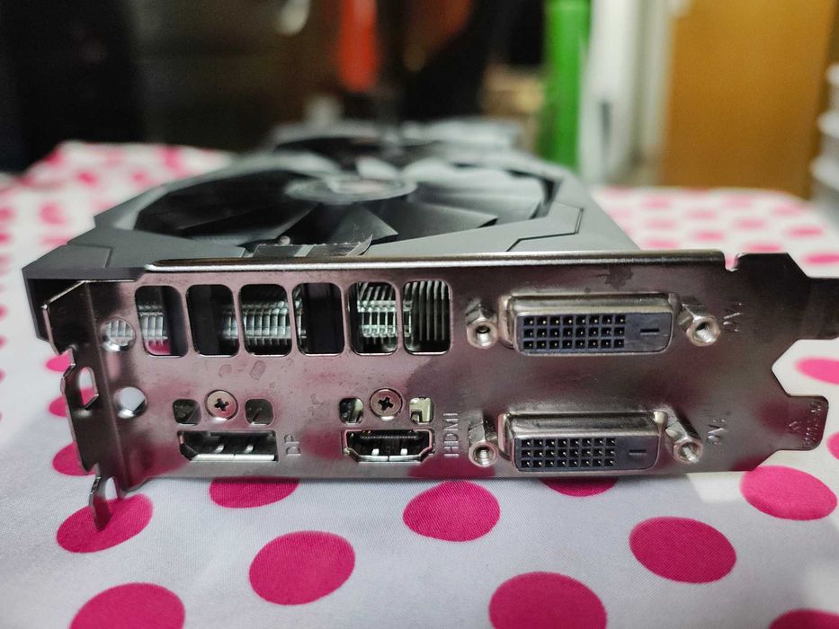 Placa video Asus Strix GAMING GTX 1050, 2GB DDR5 128-bit.