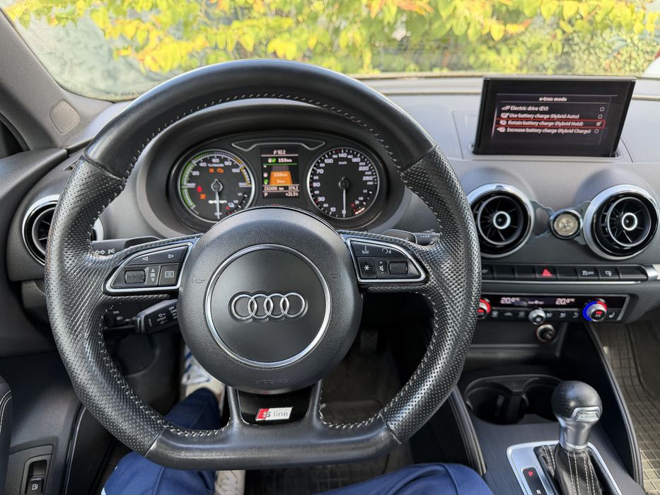 Vand Audi A3 e-tron,2015,204cp!