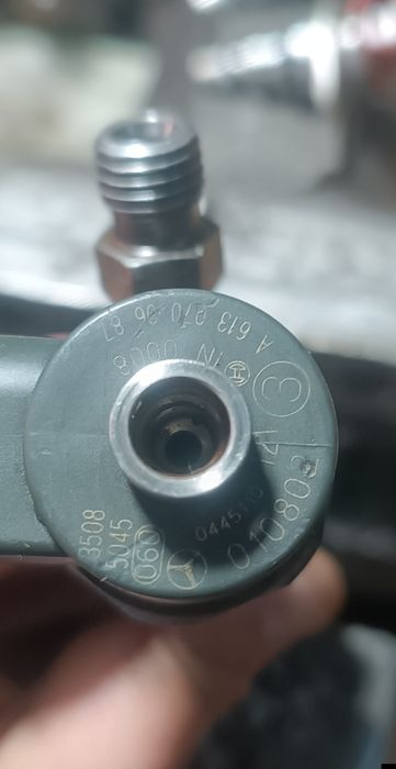 Injectoare Mercedes Benz 2.2 euro3