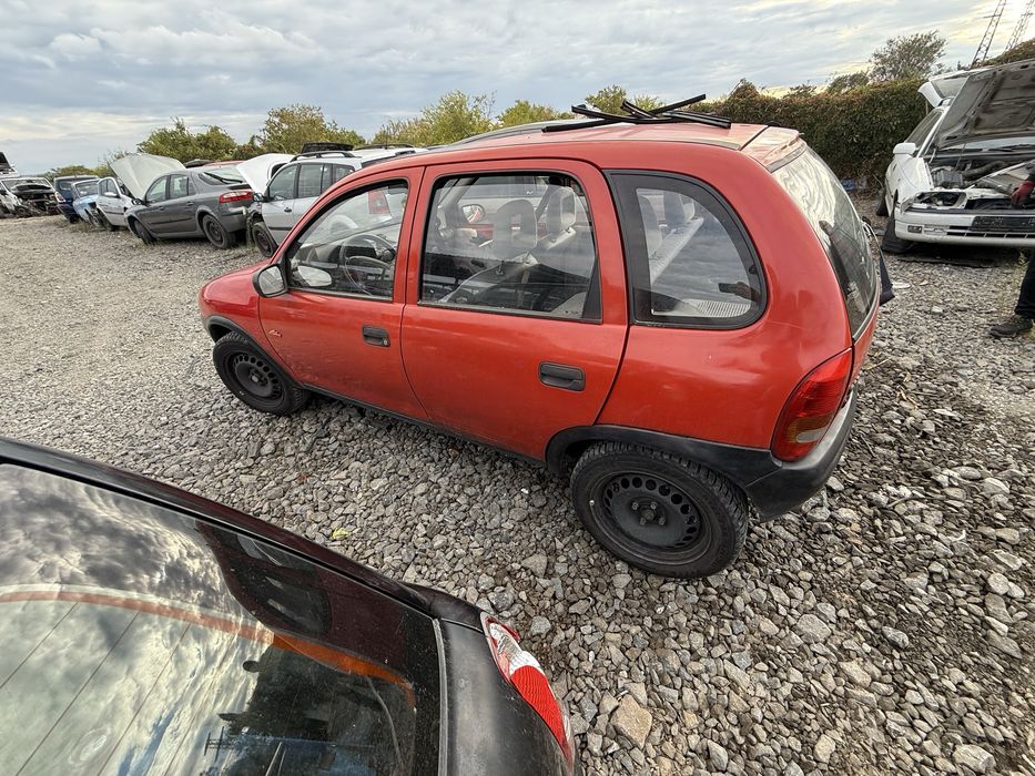 Опел Корса Б 1.4 бензин на части