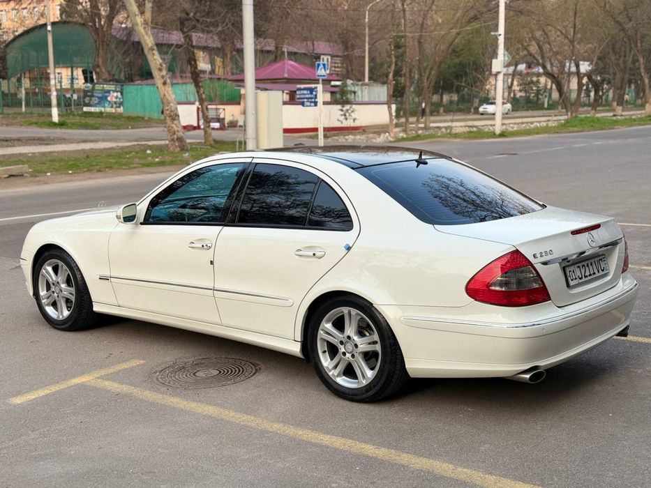 Mercedes W211. M272  2,5L motor Propaponi bor.panarama tom