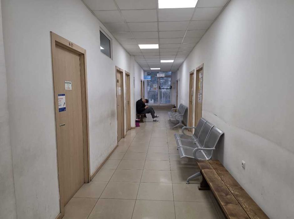 Лекарски кабинет 24 м2 в Медицински център