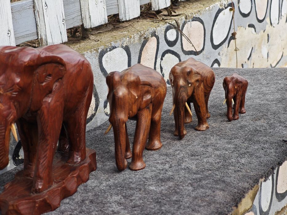 4броя  слончета много добро състояние