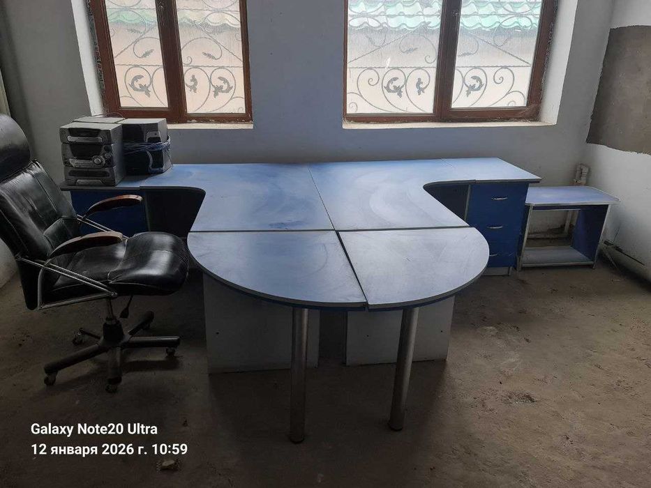 Синий офисный мебель для работы за компьютером