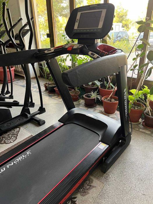 Продаётся беговая дорожка