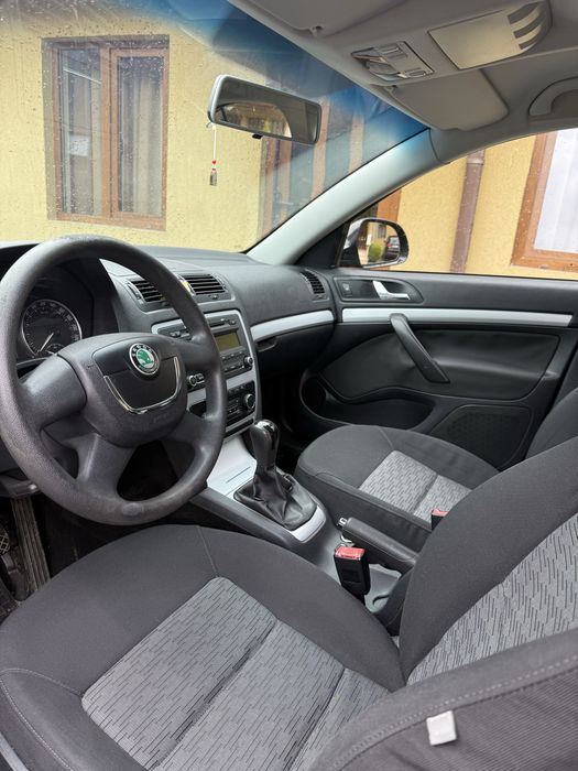 SKODA Octavia 2010 — imagine 20