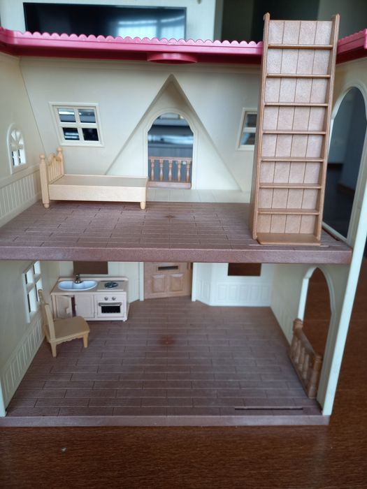 Домик кукольный Sylvanian