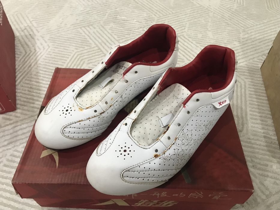 Продам обувь для девочки, р.36 и р.37