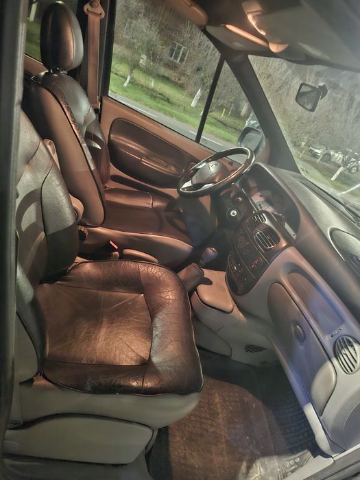 Vând Renault Scenic RX4 4x4 2002 1.9 dci