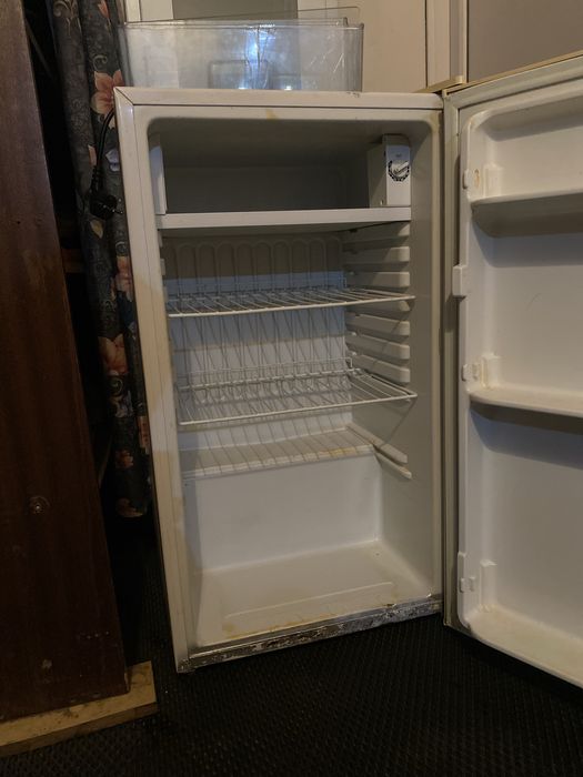 Продам холодильник