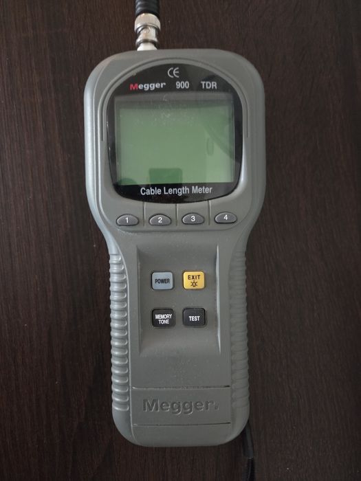 Reflectometru Megger TDR900 - Tester Lungime Cablu și Localizator Defecte