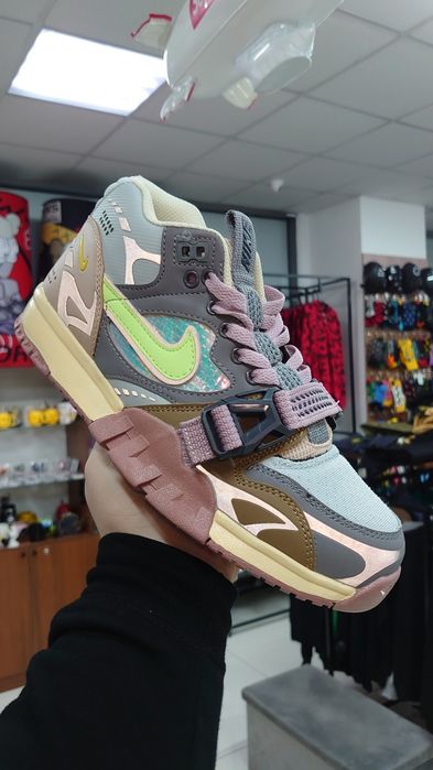 Кроссовки Nike Air Trainer 1 SP
