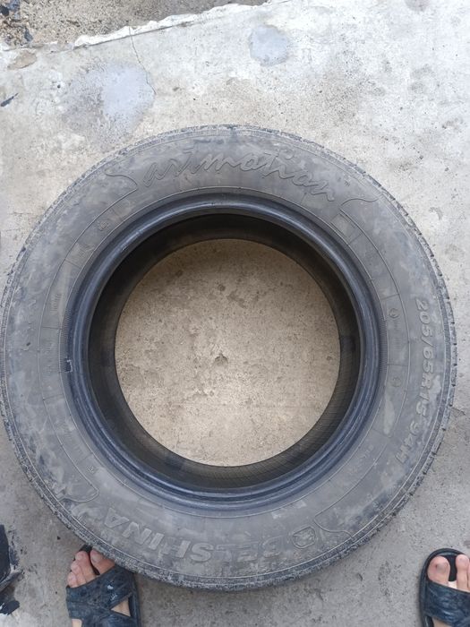 Продам Покрышка .