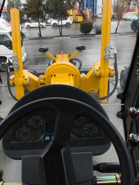 Автогрейдер XCMG GR165. XCMG GR180. XCMG GR215.