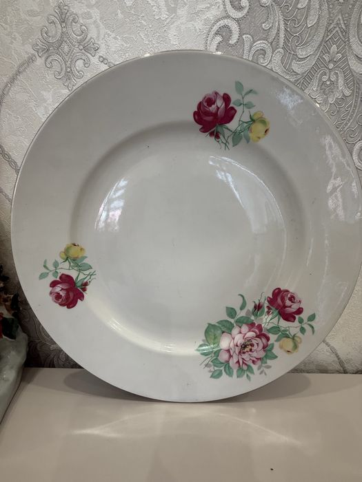 Продам посуду  б/у