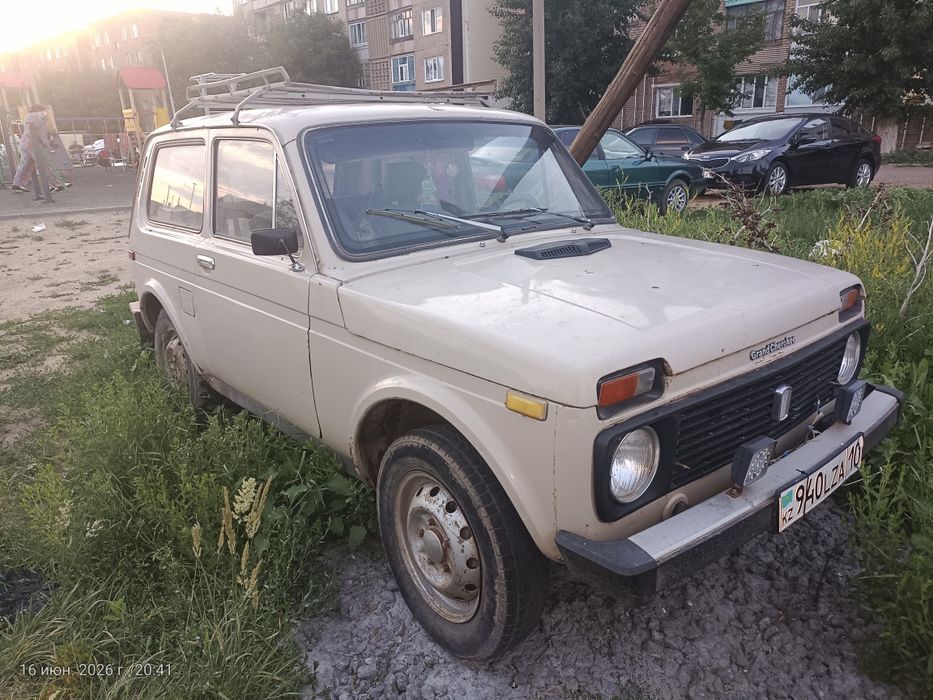 Продам ниву на ходу