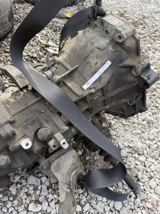 6 степенна ръчна скоростна кутия Volkswagen Passat 5.5 4x4