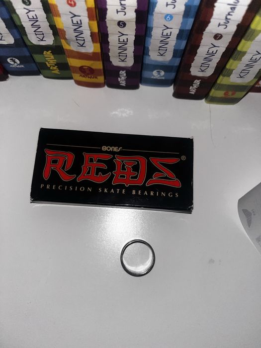 Skateboard profesionist 8.25