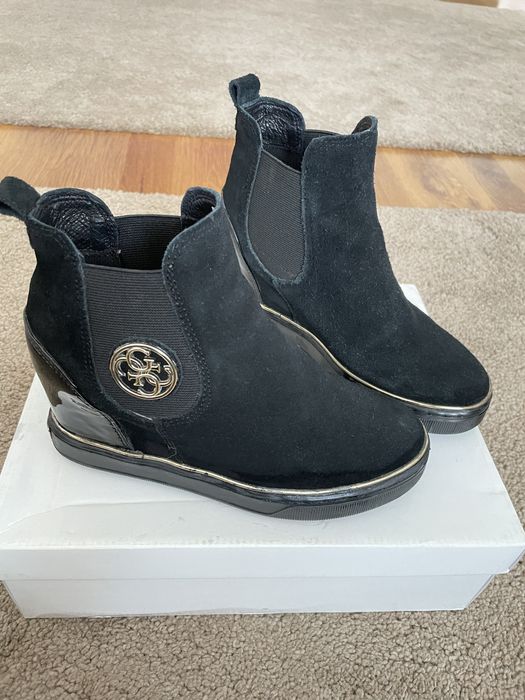 Ghete Guess, 35, wedge