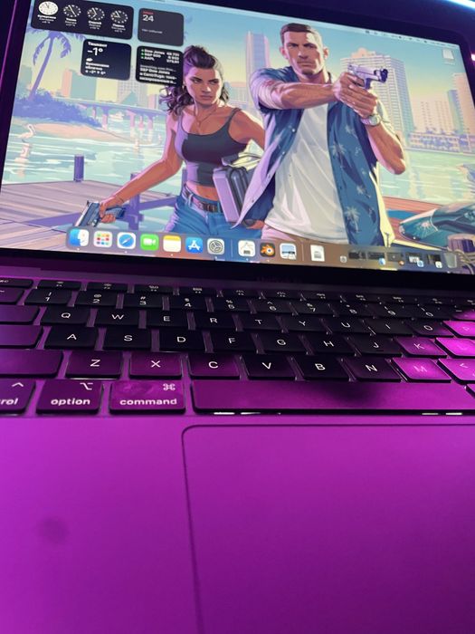 Macbook air 2020 8/256 xolati 10/10