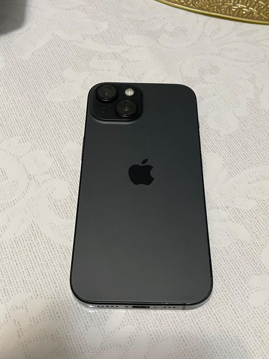 Продам  iPhone 15 256gb