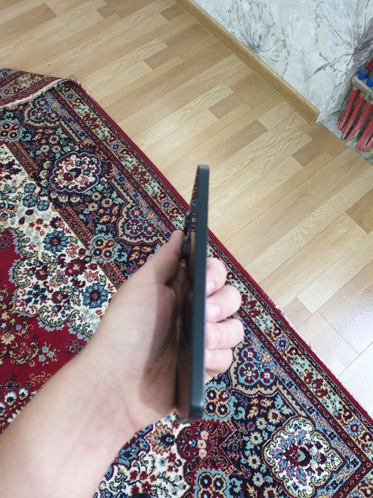 Срочно продается свой телефон Redmi note 13