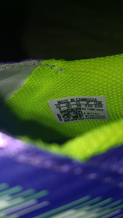 Ghete de fotbal adidas F50 League Copii, Mov/Lime, fara sireti  Marime: 36