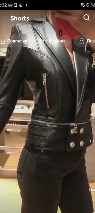 Продам кожаную куртку новую
