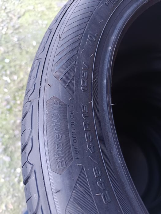 Нови летни гуми Good Year 245/4519цола