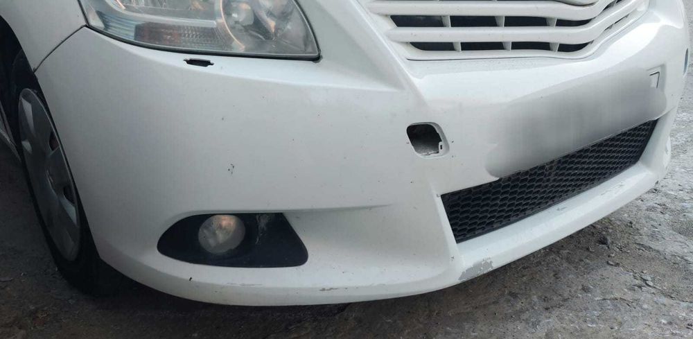 Бампер передний Toyota Verso aur 20