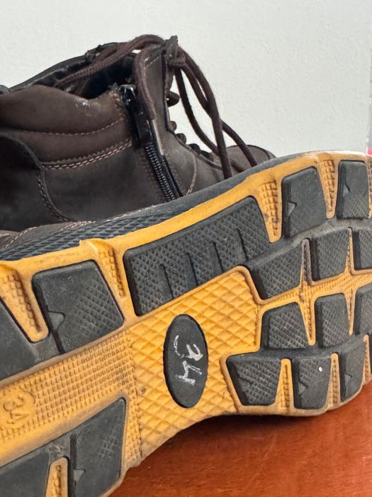 Детские демисезонные ботинки