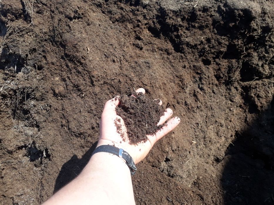 Перегной навоз в мешках, чернозем