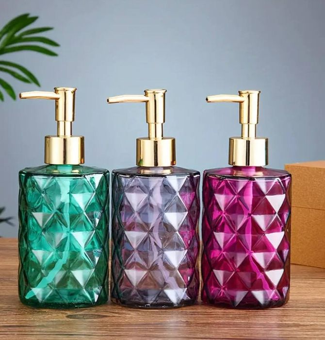 В наличии и на заказ изделия из эпоксидной смолы украсят ваш интерьер