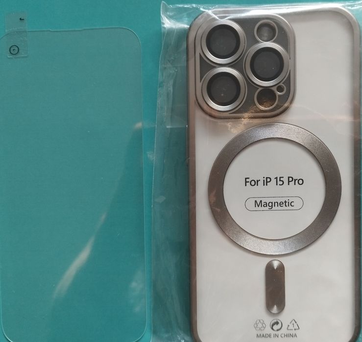 Силиконов гръб за IP 15 Pro Magnetic и стъклен протектор  комплект