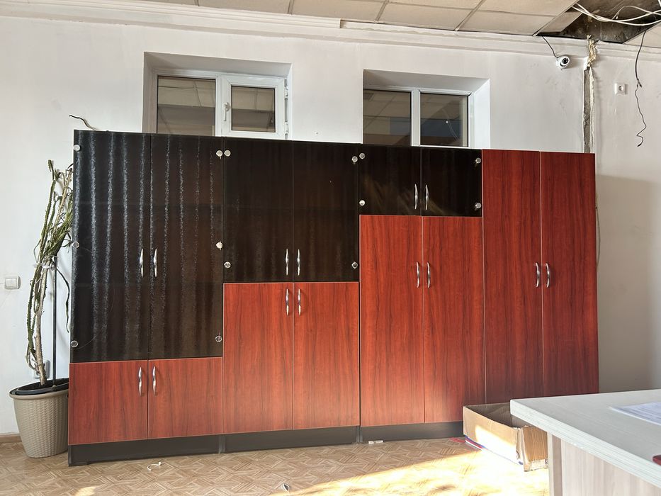 Шкаф для дома и офиса