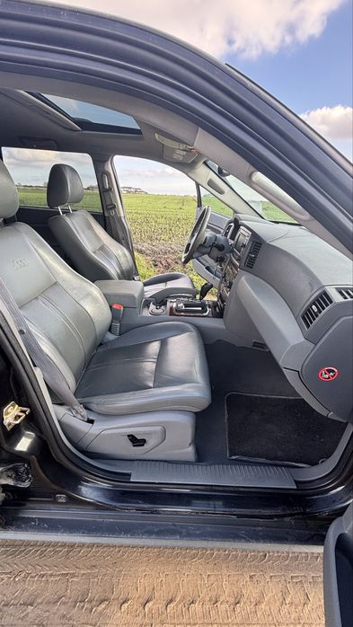 De vanzare jeep grand cherokee