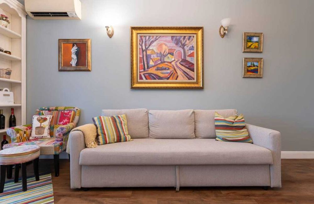 Продава се Двустаен апартамент в Пловдив, Център - 55 кв.м за 1474 €/кв.м - Снимка #2