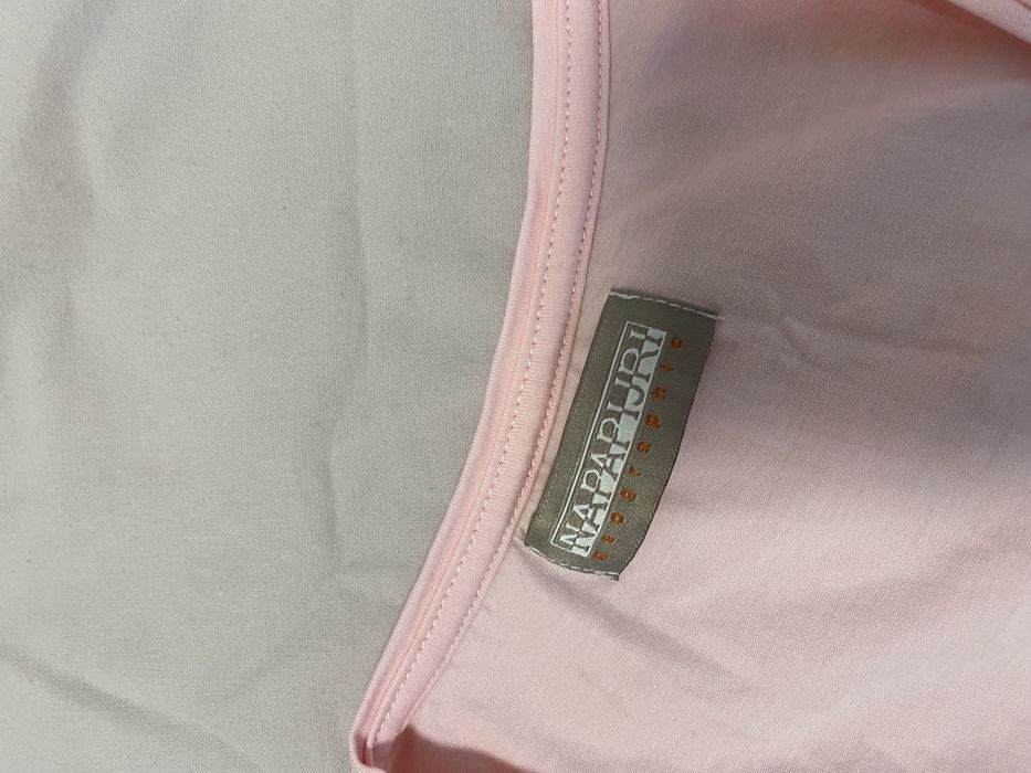 Бебешко розова тениска на Napapijri