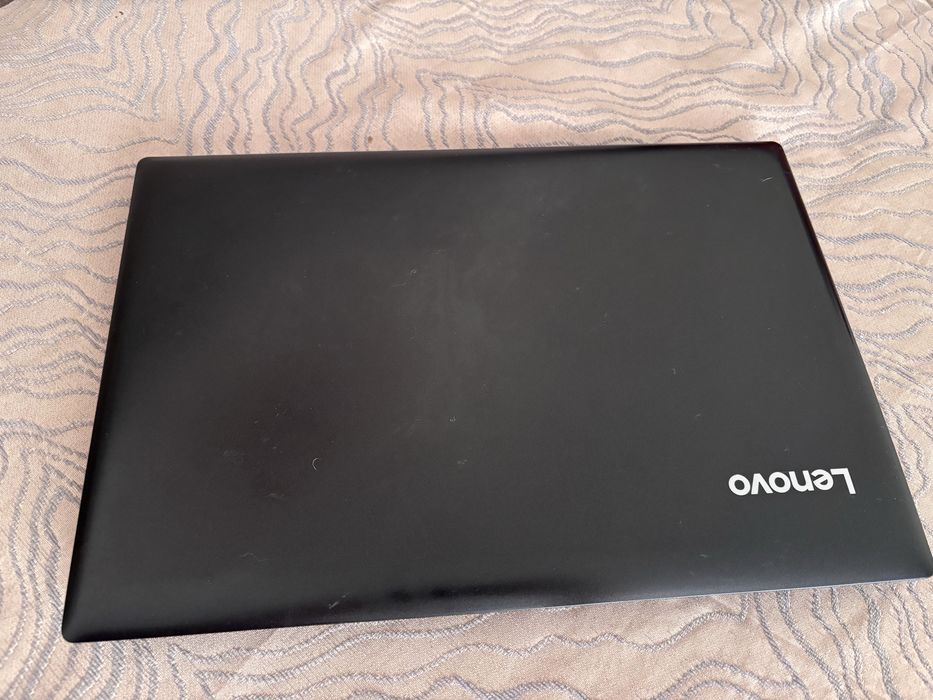 Lenovo ideaPad 330-15IKB