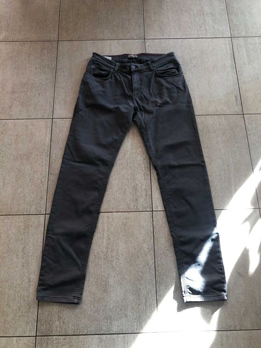7 чифта дънки: Bershka, Boss Orange, Napapijri, 10 -60лв