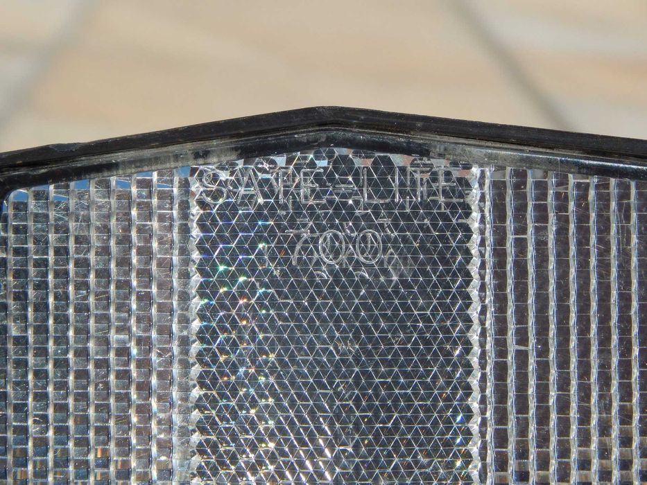 Catadioptru fata bicicleta + suport prindere Sate-Lite 700 fabric SUA