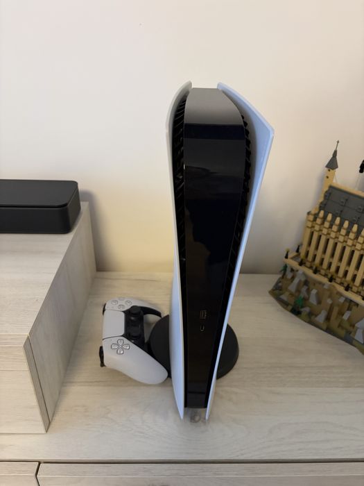 PlayStation 5 Digital Edition 825GB | Full Box | Stare impecabilă